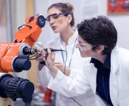 Women Making Robot